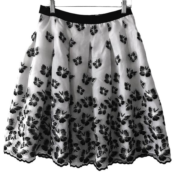 Talbots Organza Size 8 Pleated Skirt Embroidered Butterflies Cocktail Fairygoth - Picture 3 of 9